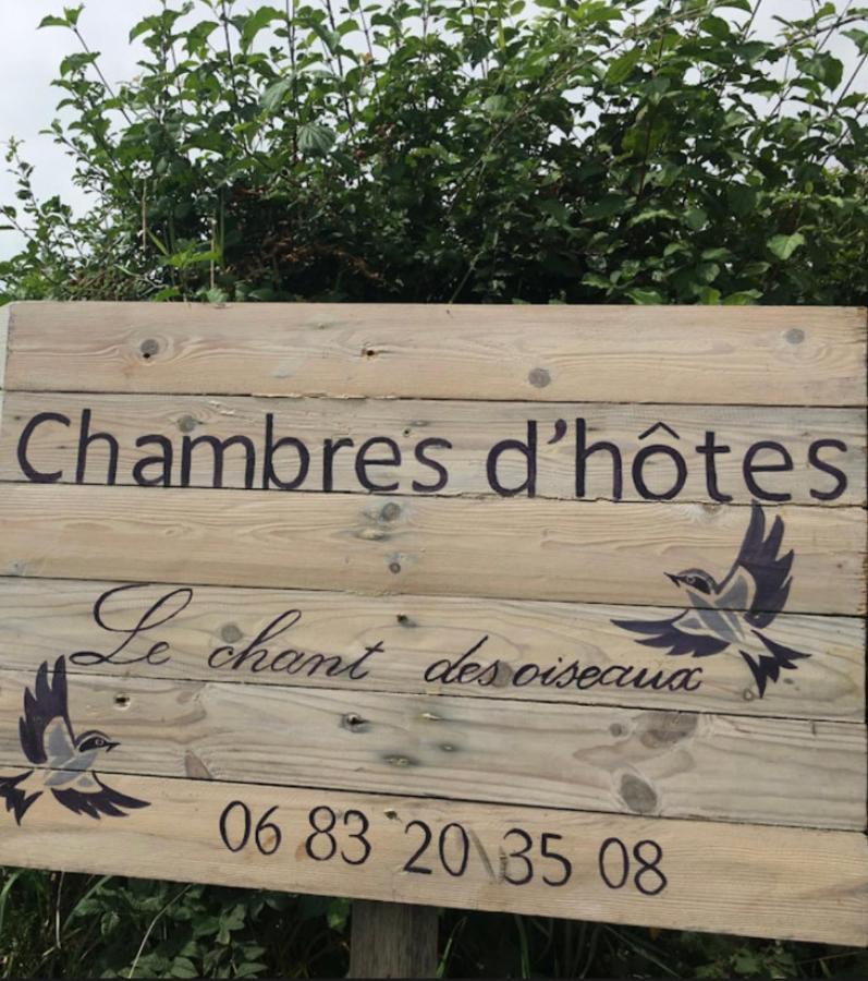 Le Chant Des Oiseaux Bed and Breakfast Viry  Exteriör bild